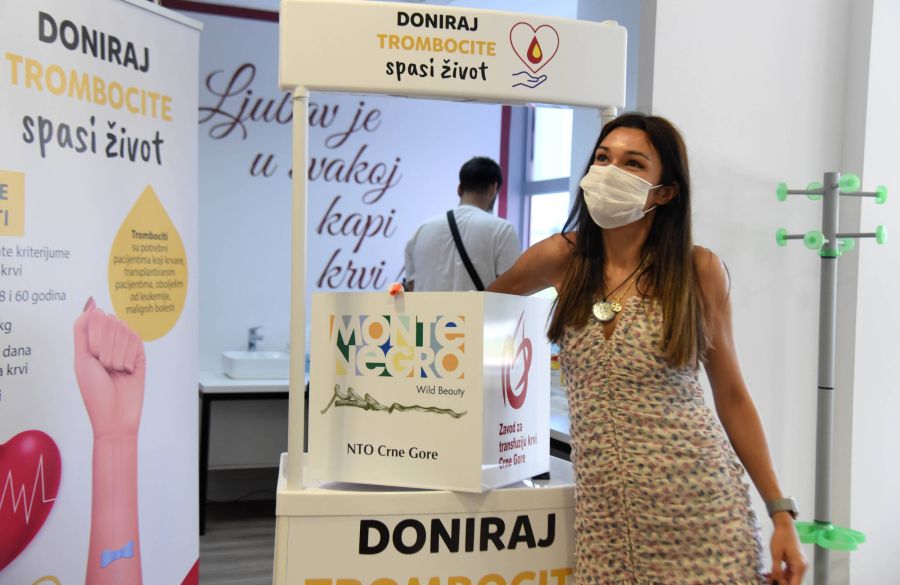 Vladana Vučinić donijela sreću dobrovoljnom davaocu krvi iz Bijelog Polja