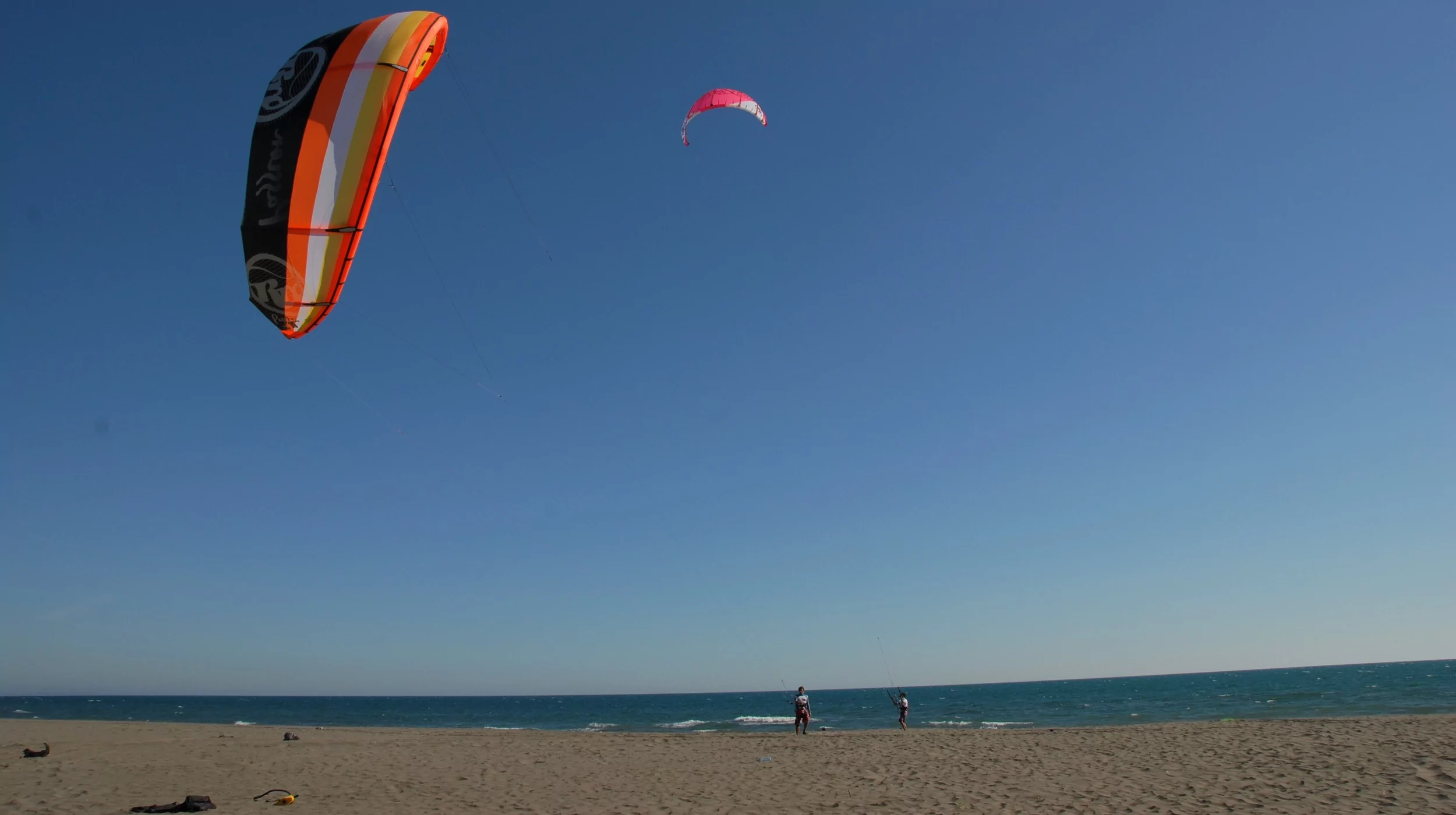 Kitesurfing Long beach Ulcinj Montenegro